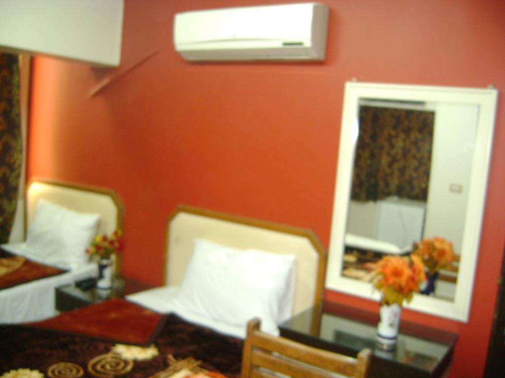 Isis 2 Hostel Cairo